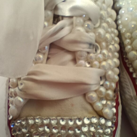 Converse All Star Bridal/Prom Pearls Rhinestones & Ribbons Sneakers Size 9.5 - Picture 6 of 12